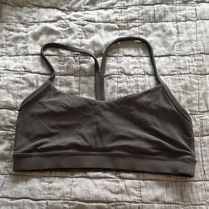 Lululemon flow y bra size 8